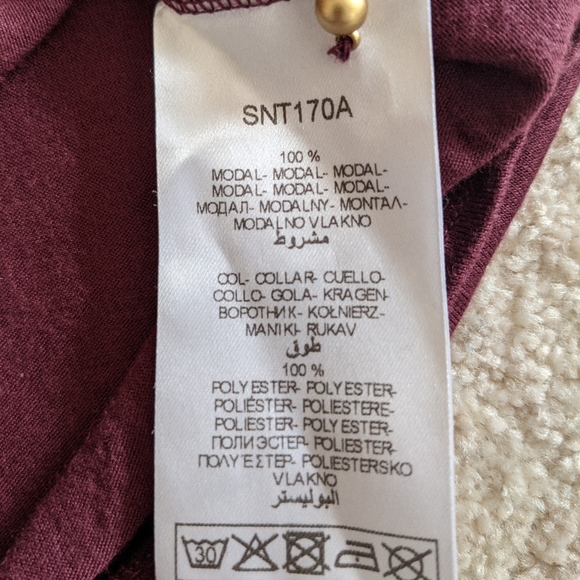 Burgundy Top - Picture 8 of 9